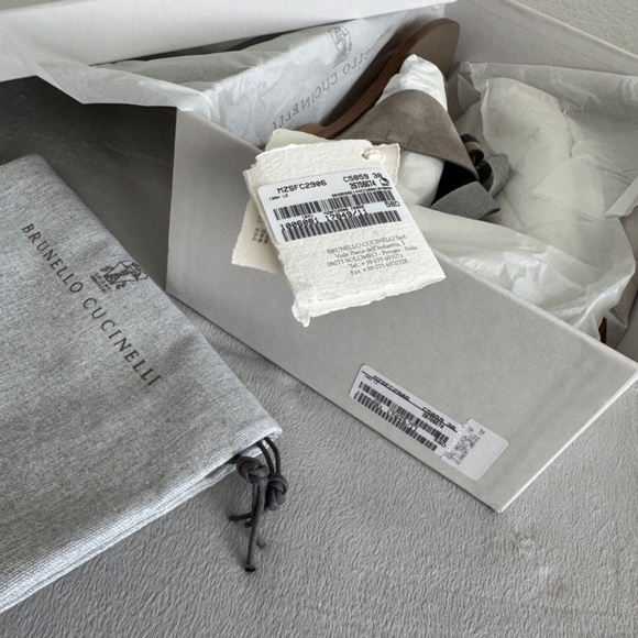 Brunello Cucinelli Suede Sandals with Precious Tassel - Picture 4 of 14